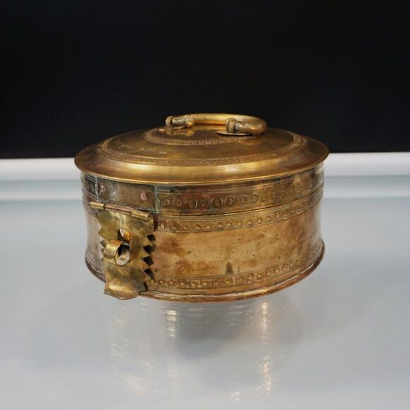Vintage Copper Handcrafted Betel Pandan Box Container Inscribed In Farsi Arabic - Picture 1 of 10